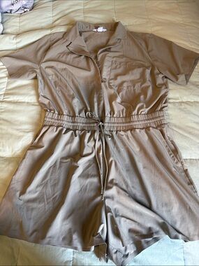 Everyday Drawstring Short-Sleeve Romper in Light Army Green